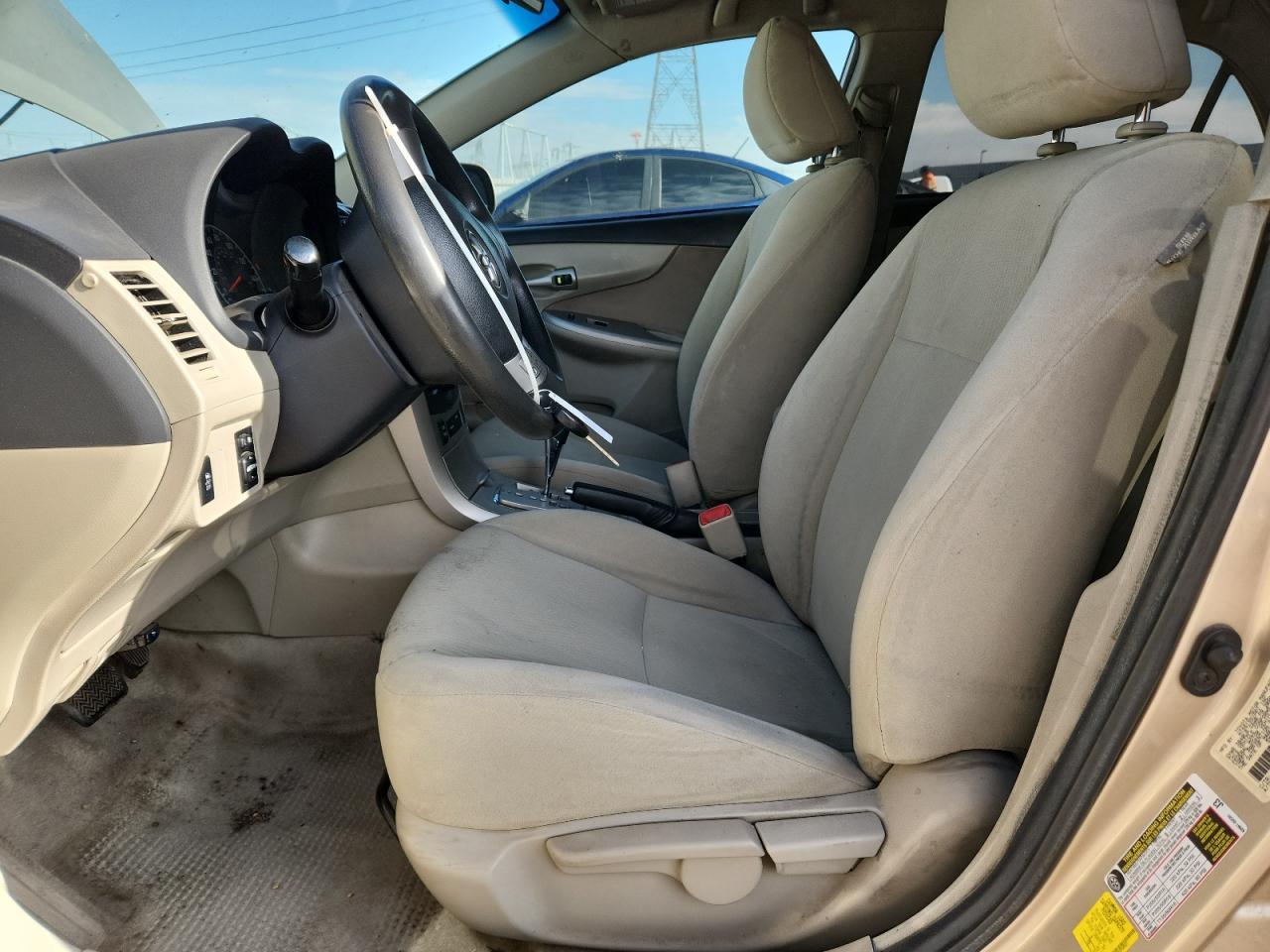 2013 TOYOTA COROLLA