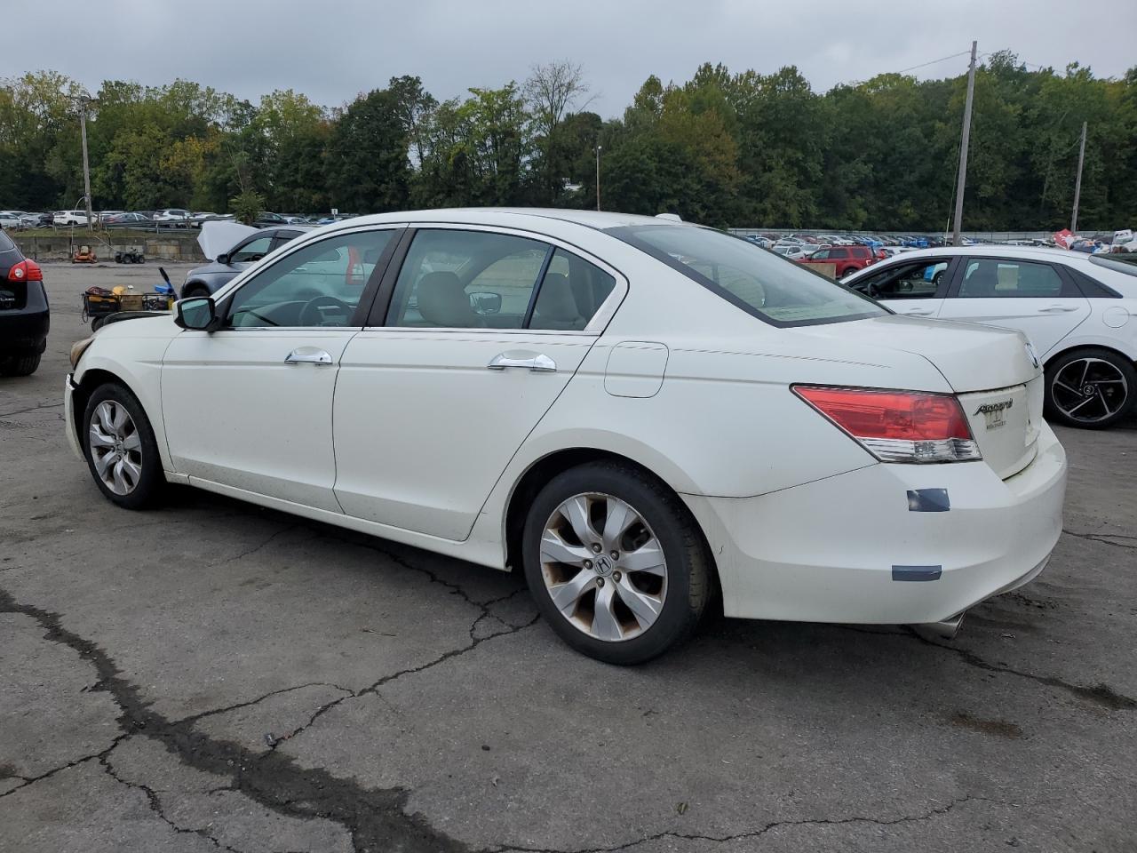 2010 HONDA ACCORD