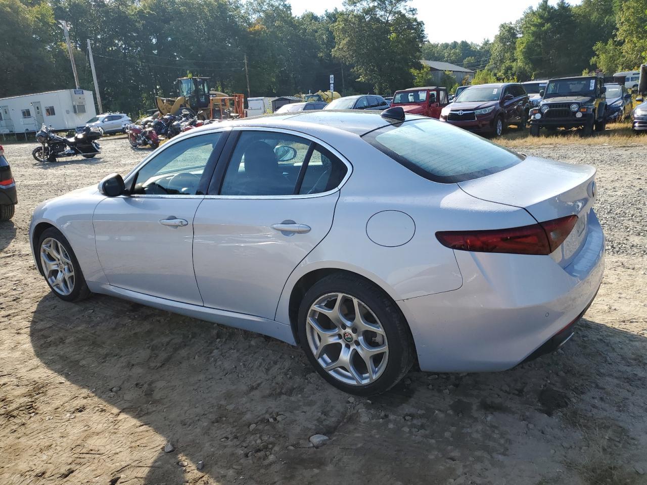 2021 ALFA ROMEO Giulia