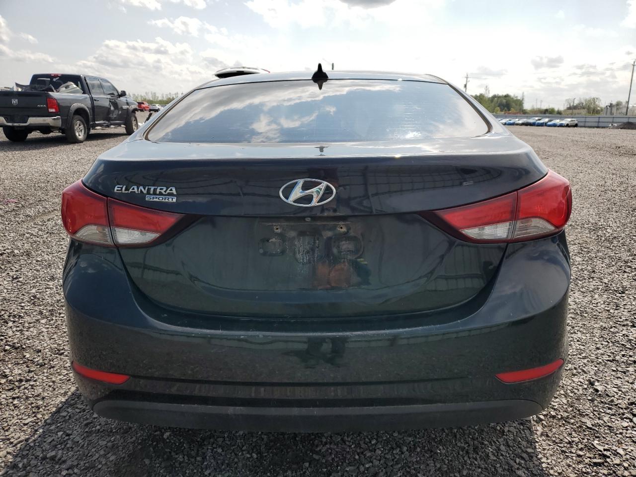 2016 HYUNDAI ELANTRA