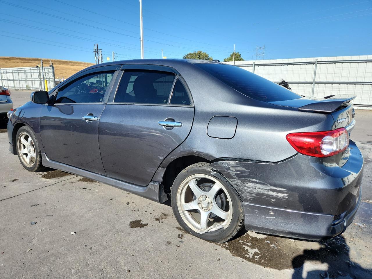 2011 TOYOTA COROLLA