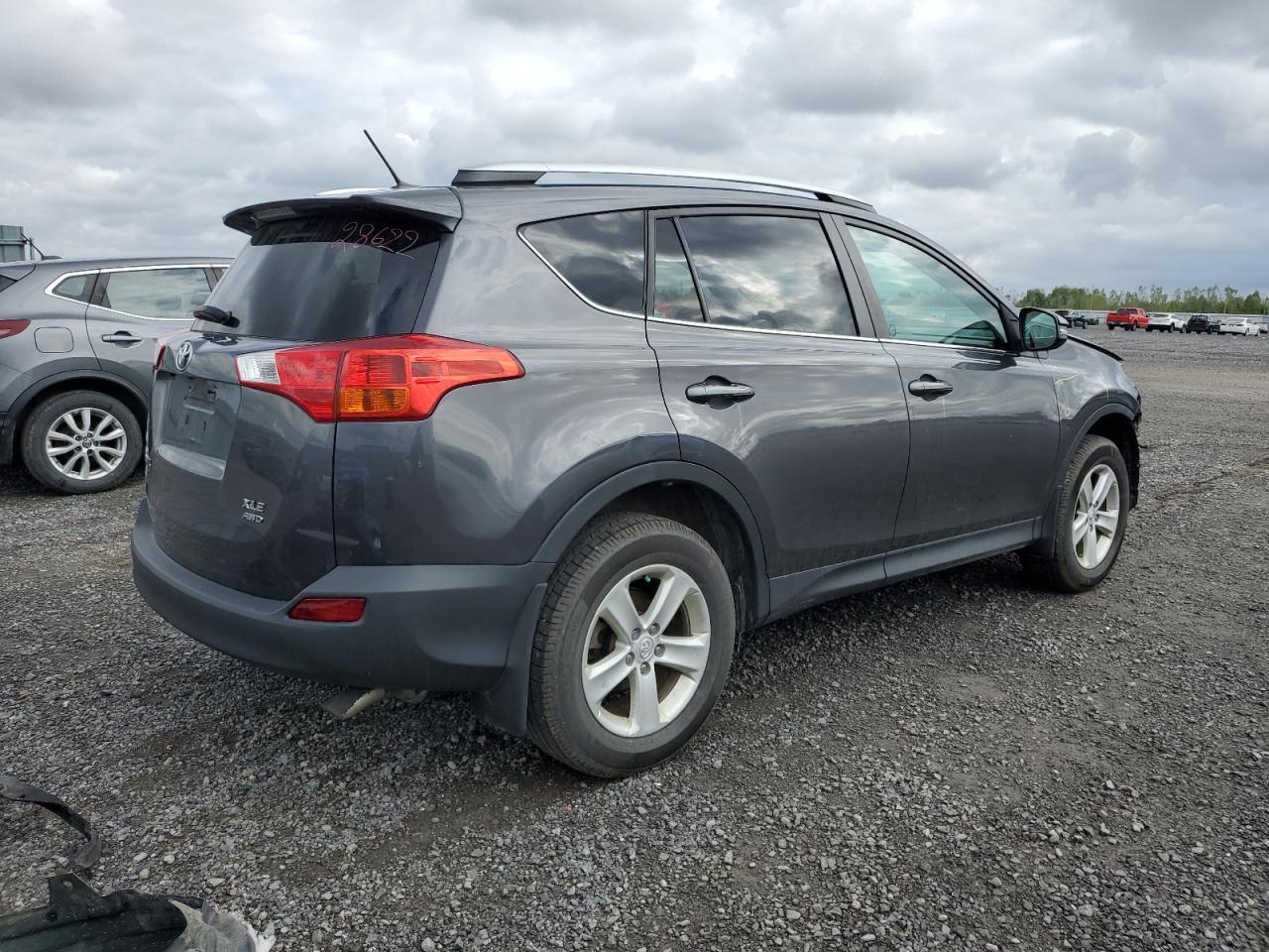 2013 TOYOTA RAV4