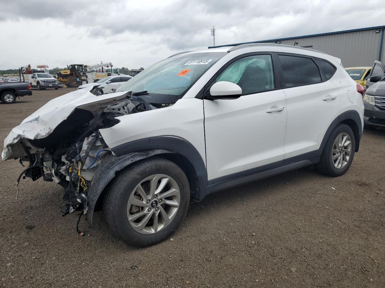 2016 HYUNDAI TUCSON