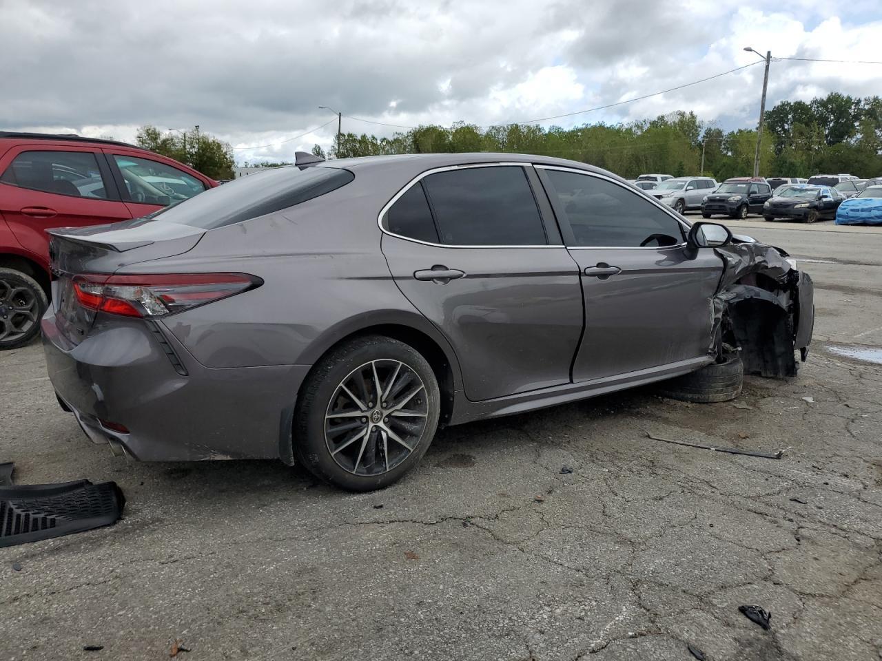 2022 TOYOTA CAMRY