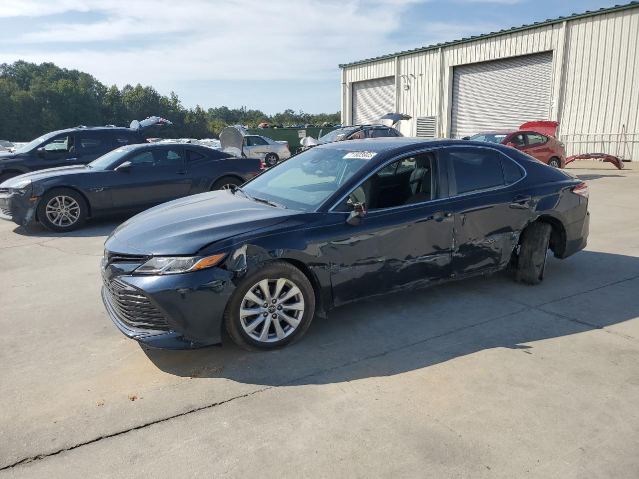 2019 TOYOTA CAMRY