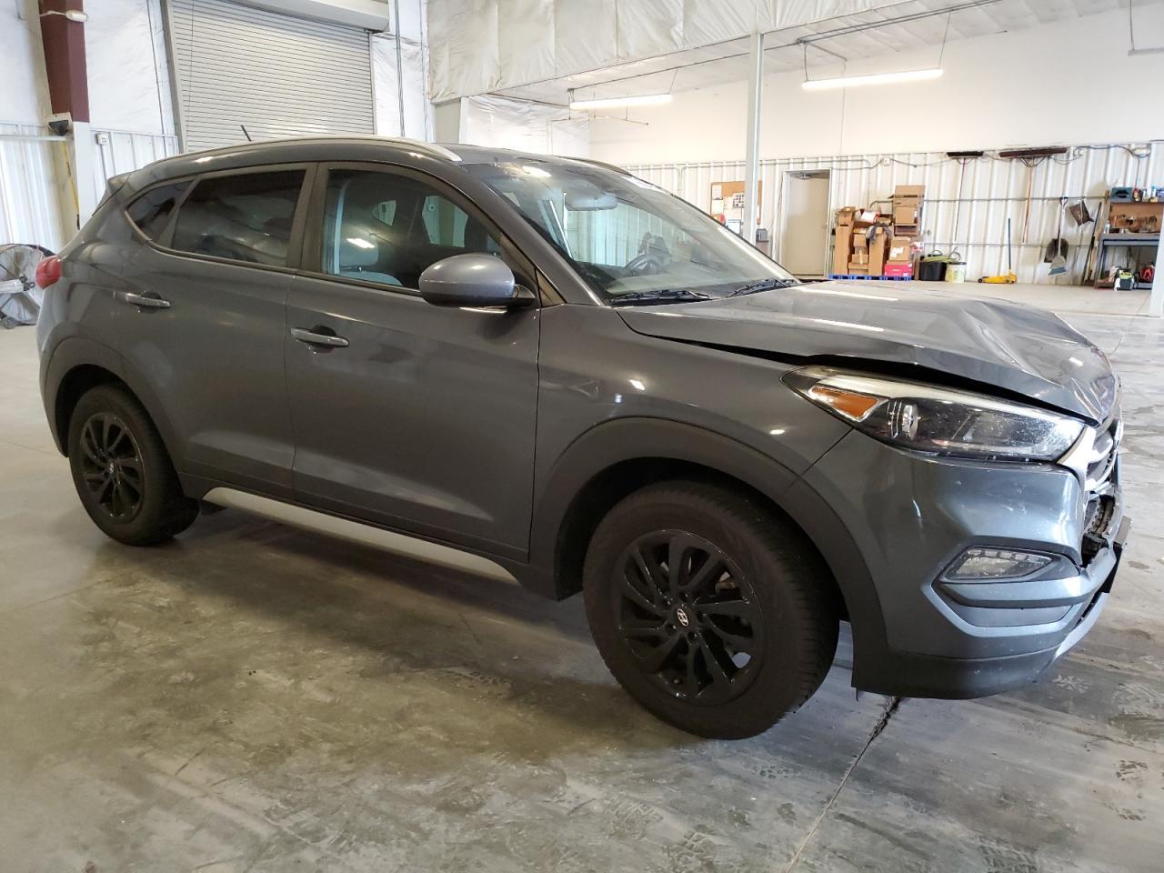 2017 HYUNDAI TUCSON