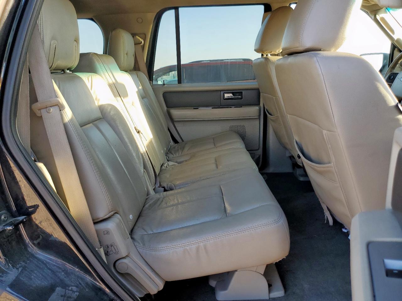 2010 FORD Expedition