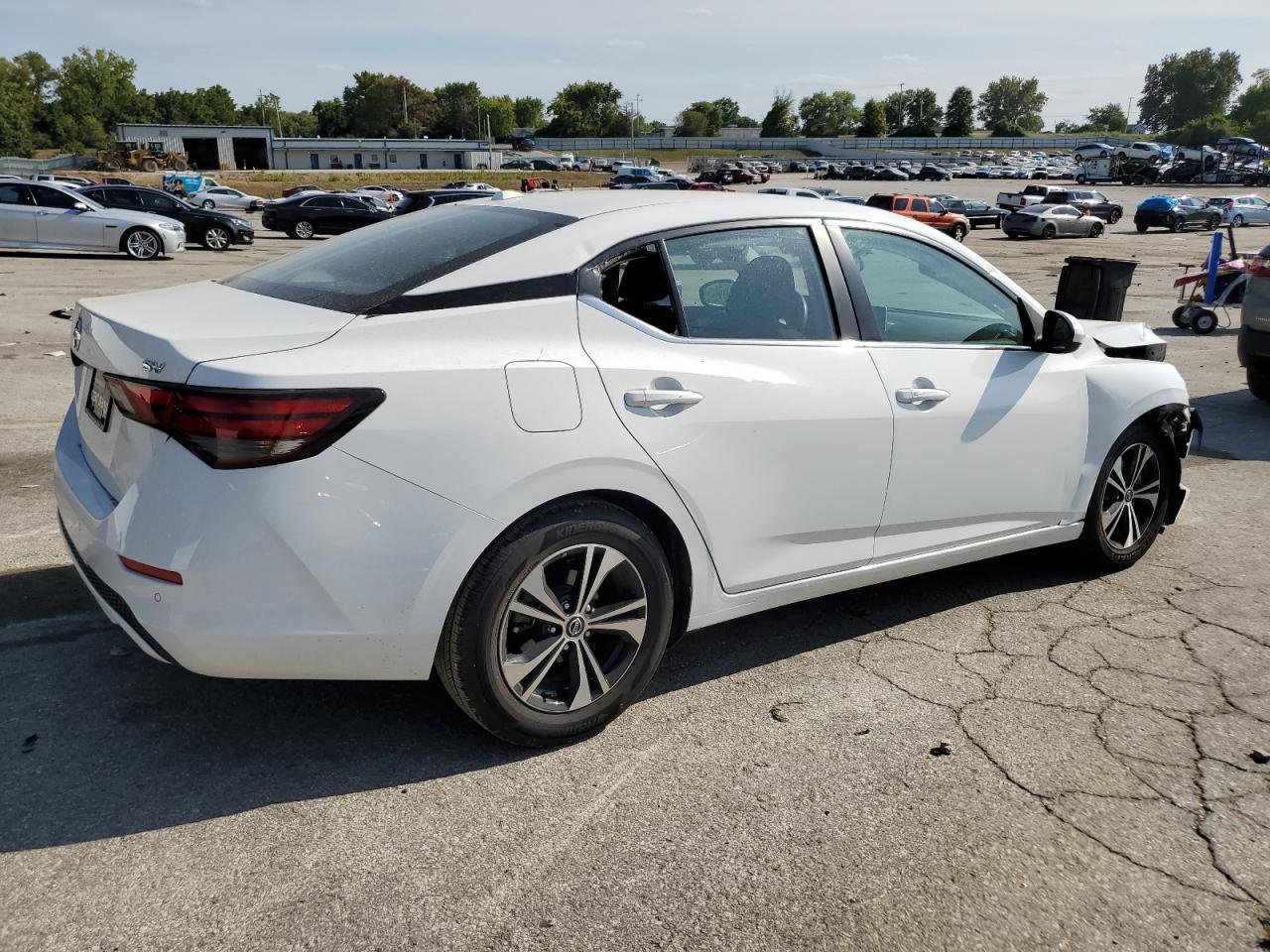2022 NISSAN SENTRA