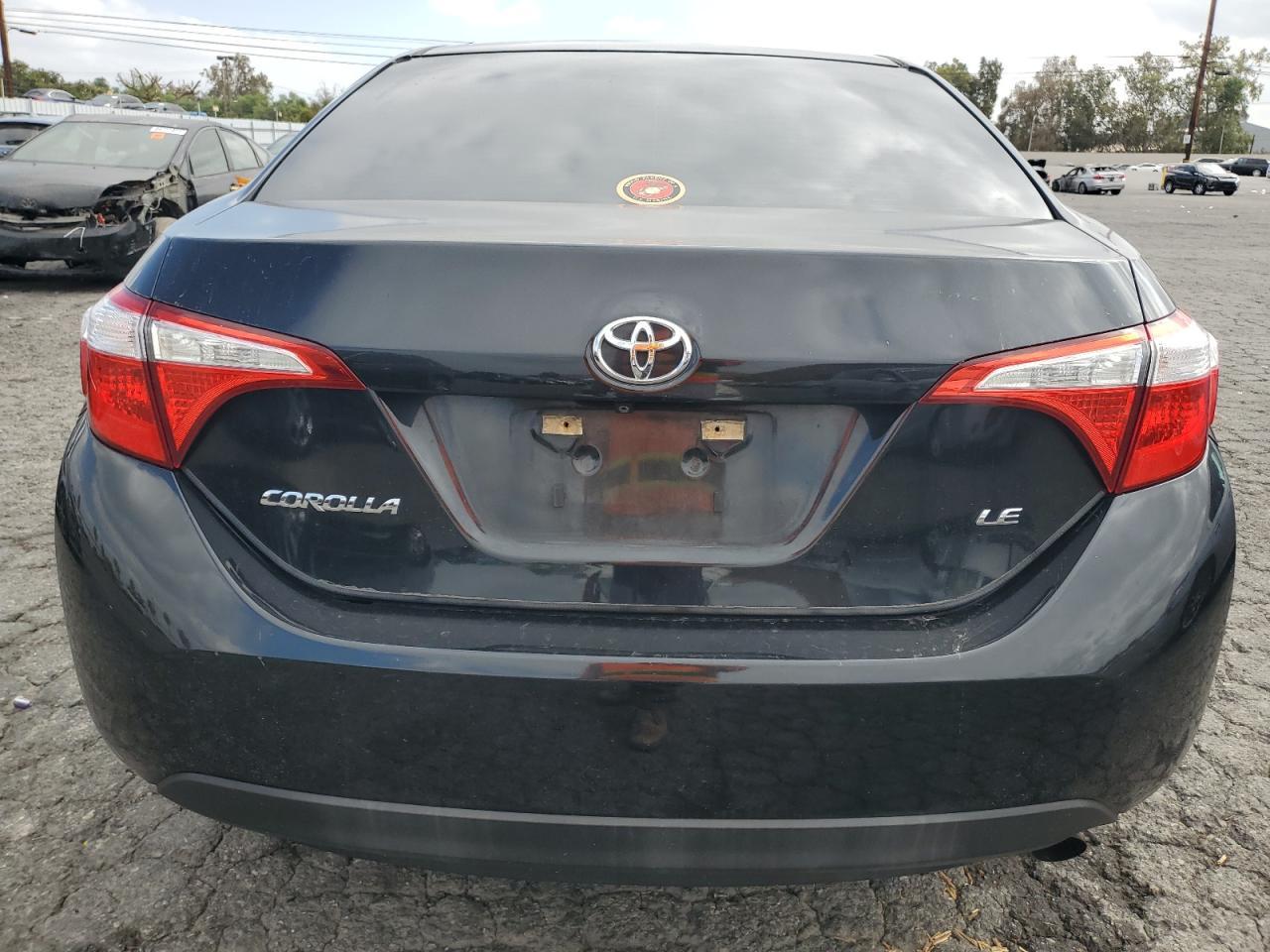2015 TOYOTA COROLLA