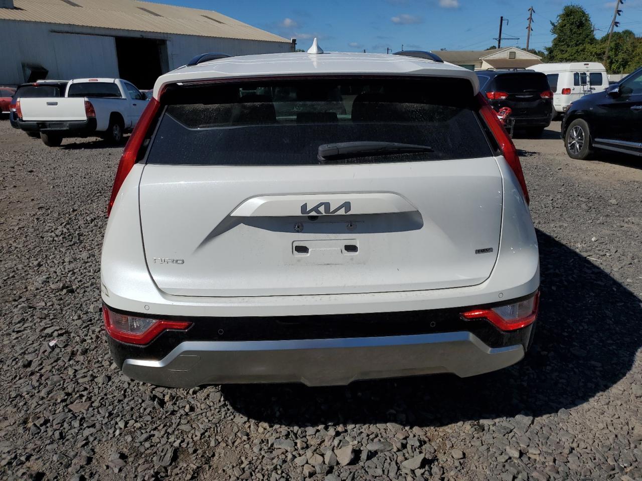 2023 KIA Niro