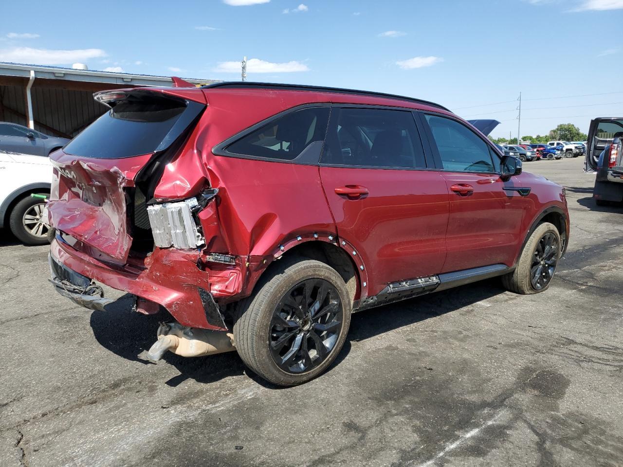 2023 KIA SORENTO