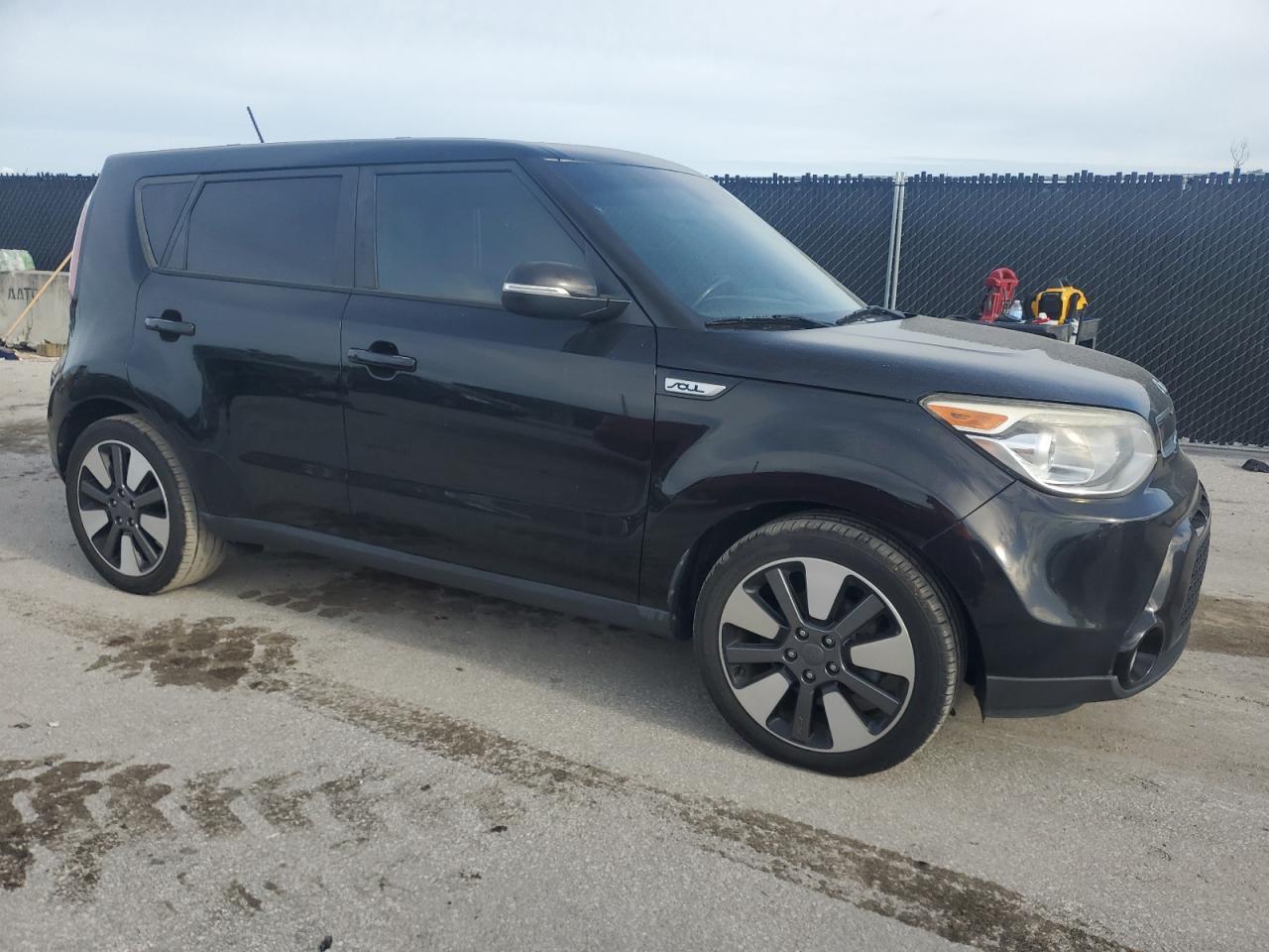 2016 KIA SOUL