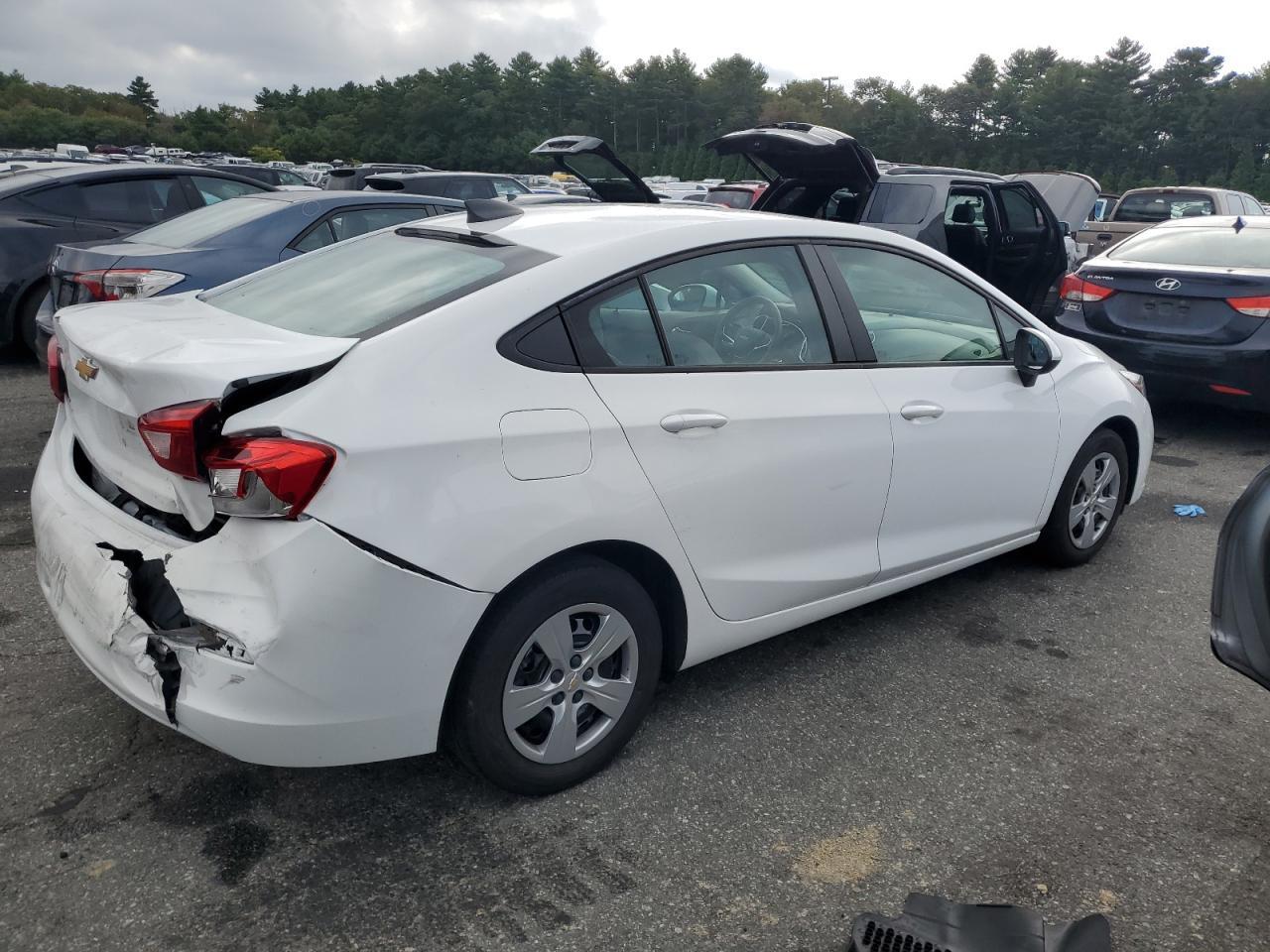 2018 CHEVROLET CRUZE