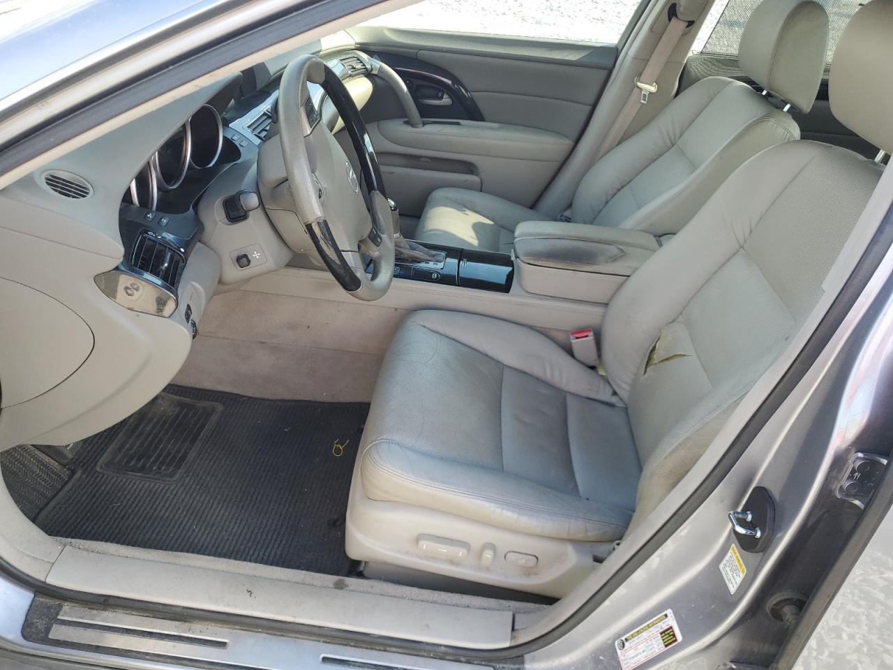 2011 ACURA RL