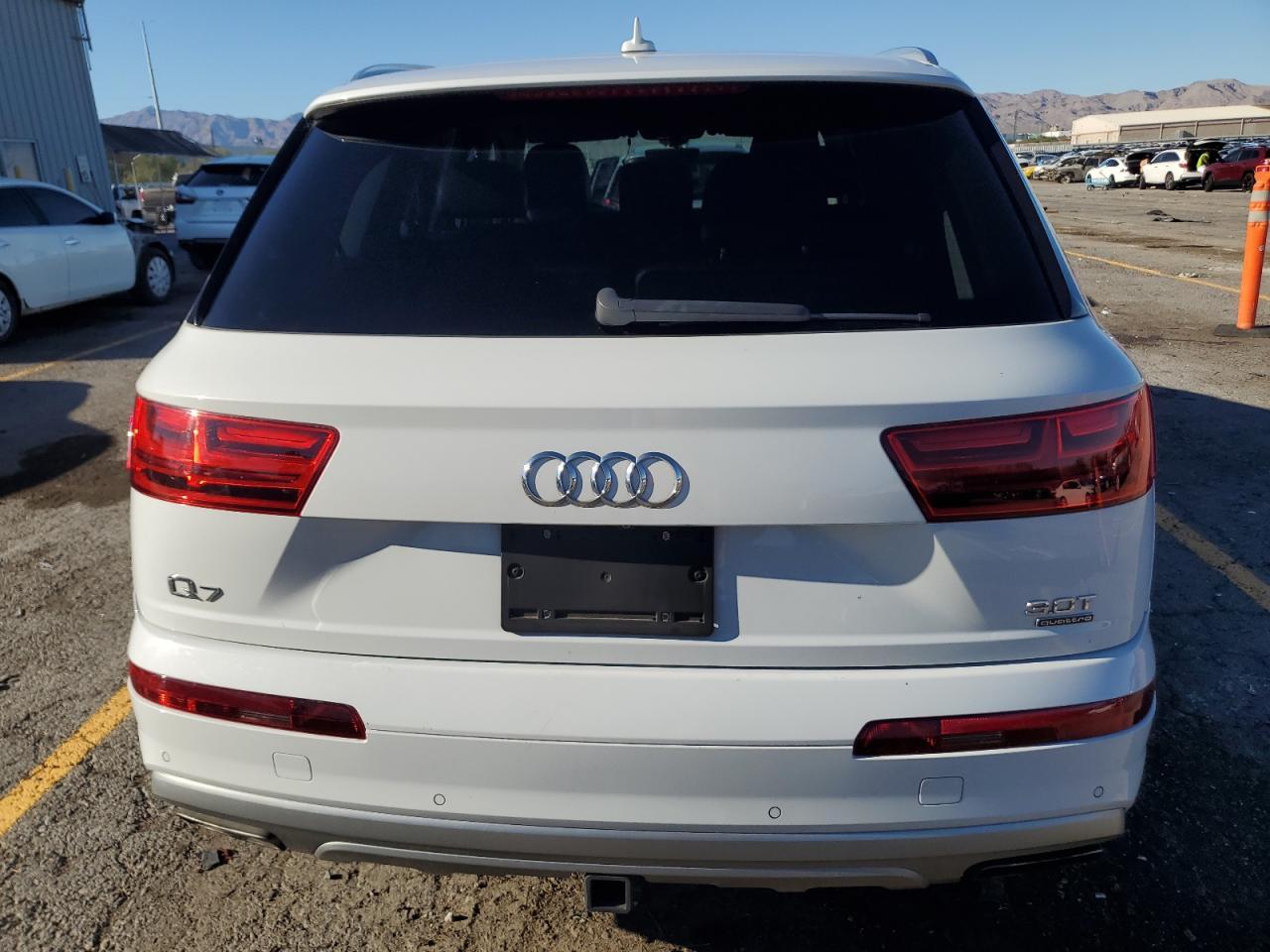 2017 AUDI Q7