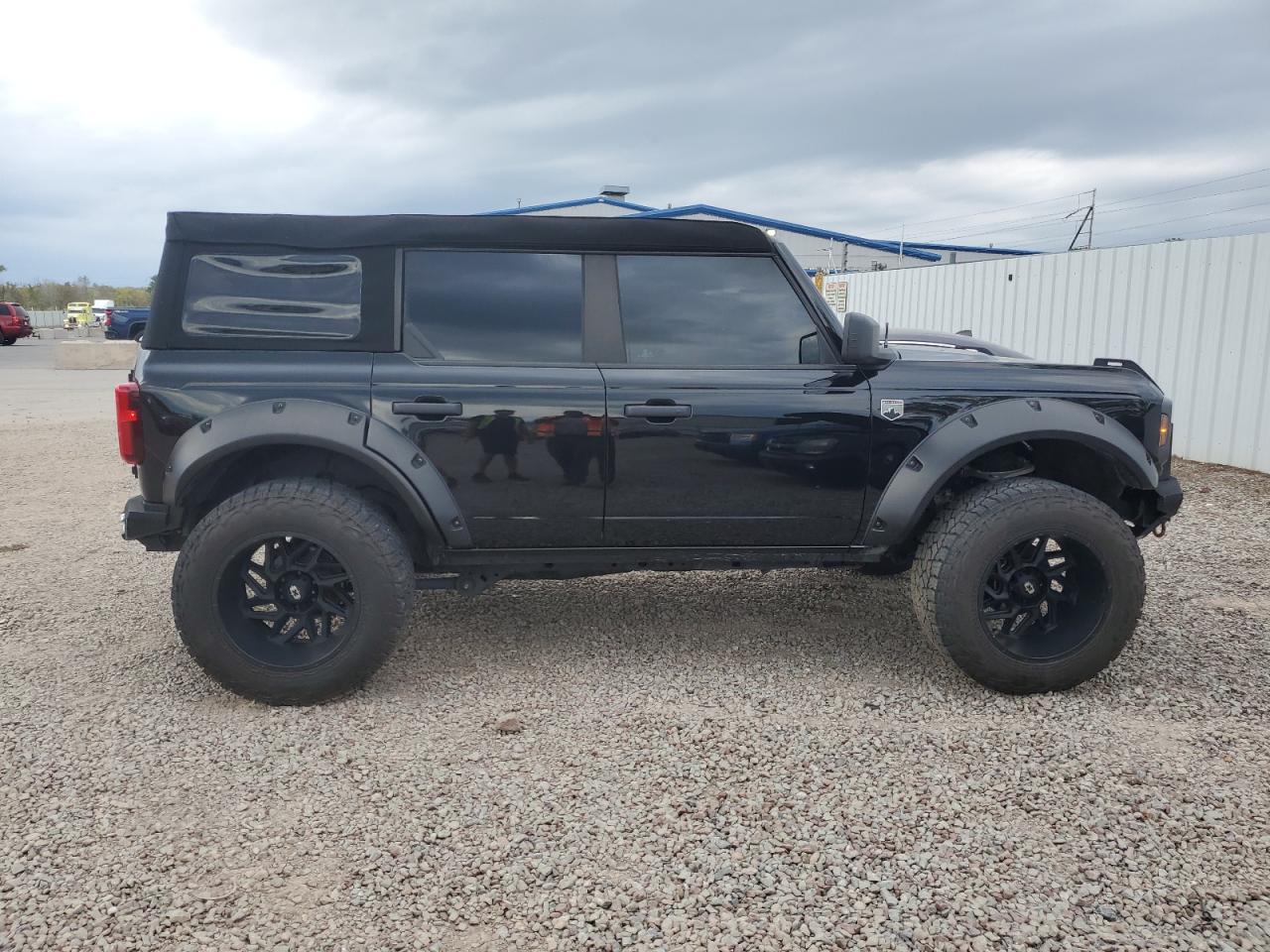2023 FORD Bronco