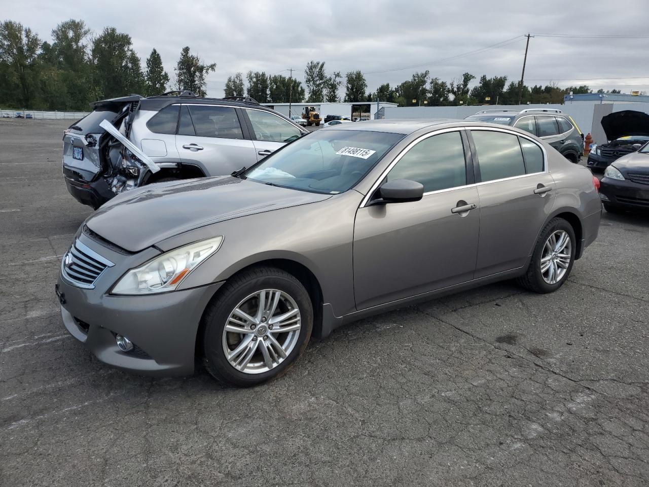 2012 INFINITI G37