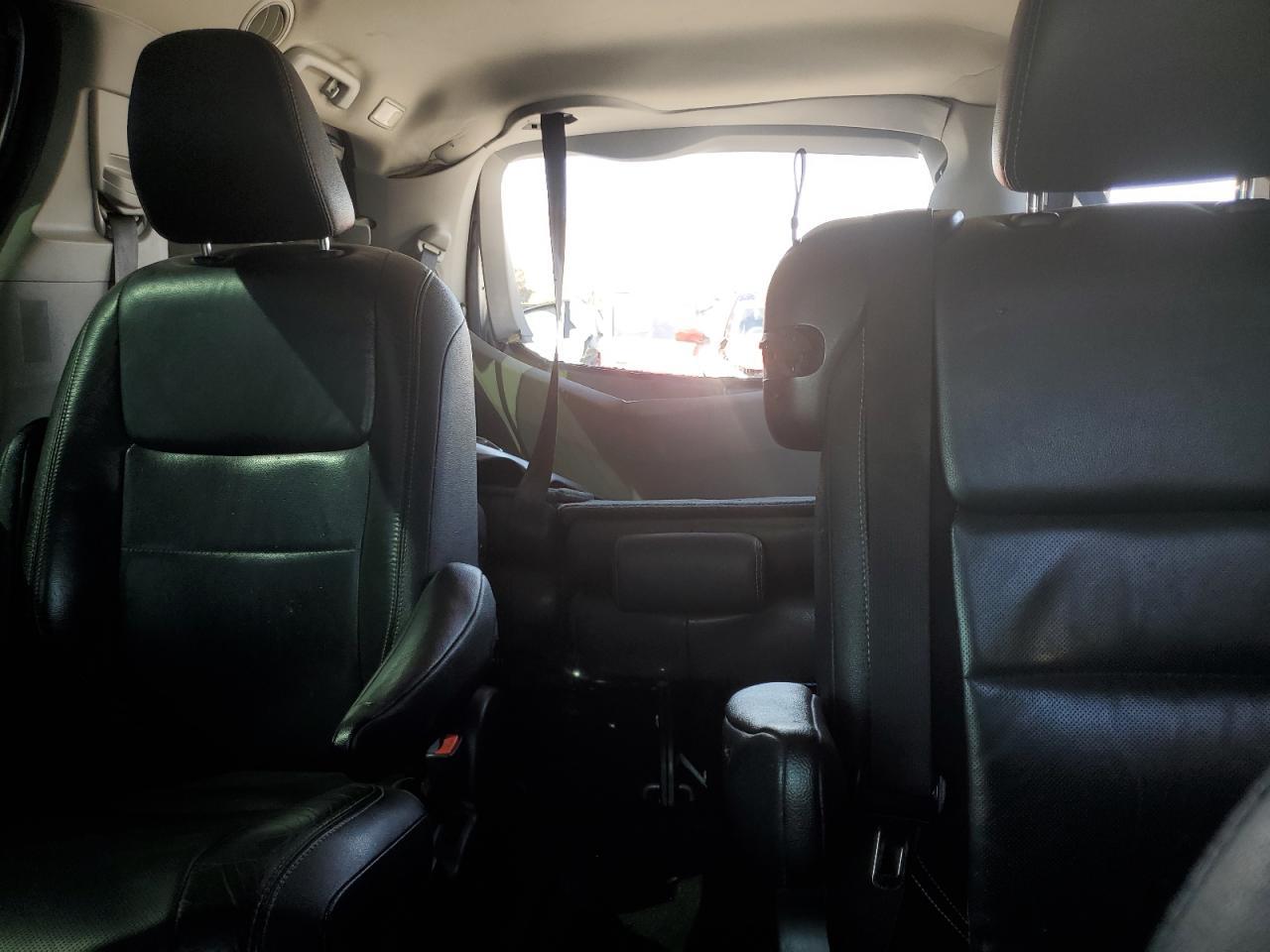 2016 TOYOTA SIENNA