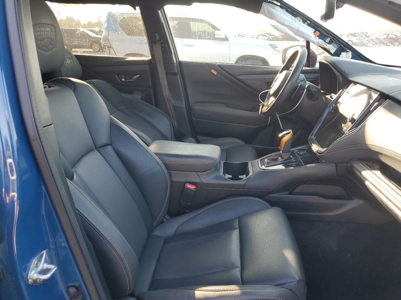 2022 SUBARU Outback