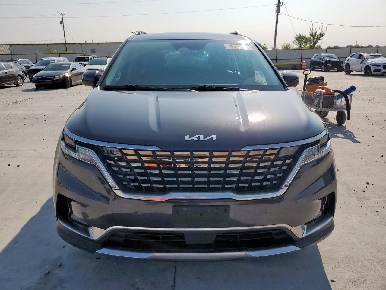 2023 KIA Carnival