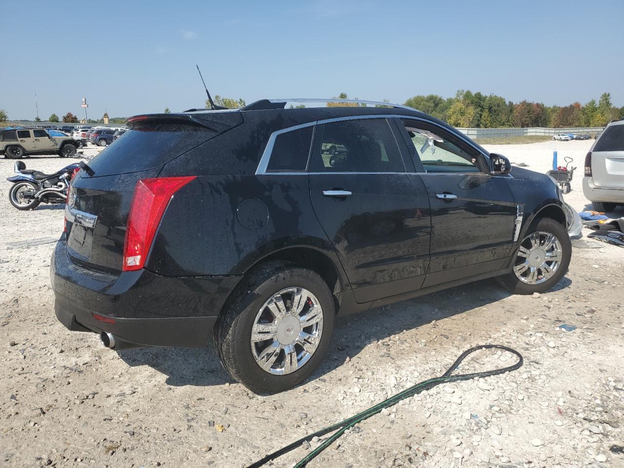 2011 CADILLAC SRX