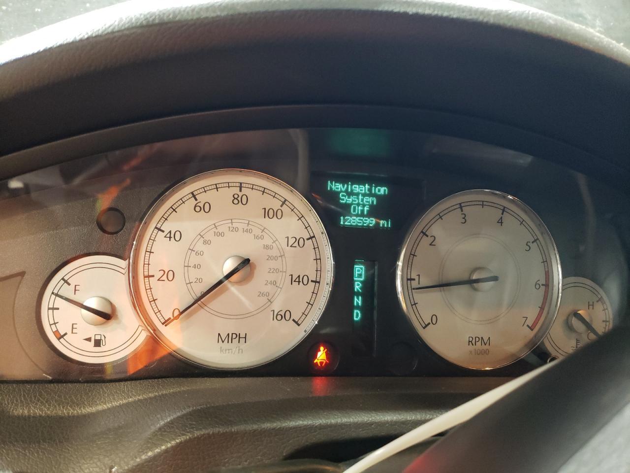 2005 CHRYSLER 300