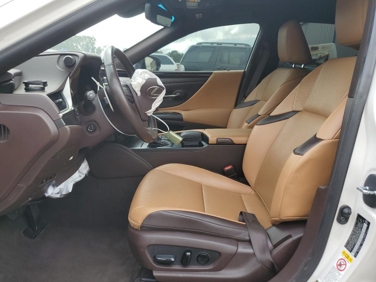 2019 LEXUS ES 350