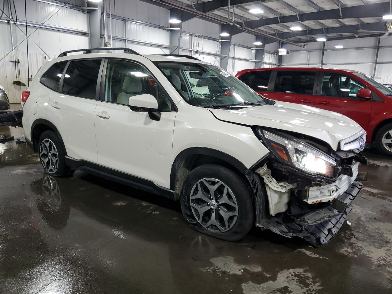 2019 SUBARU FORESTER