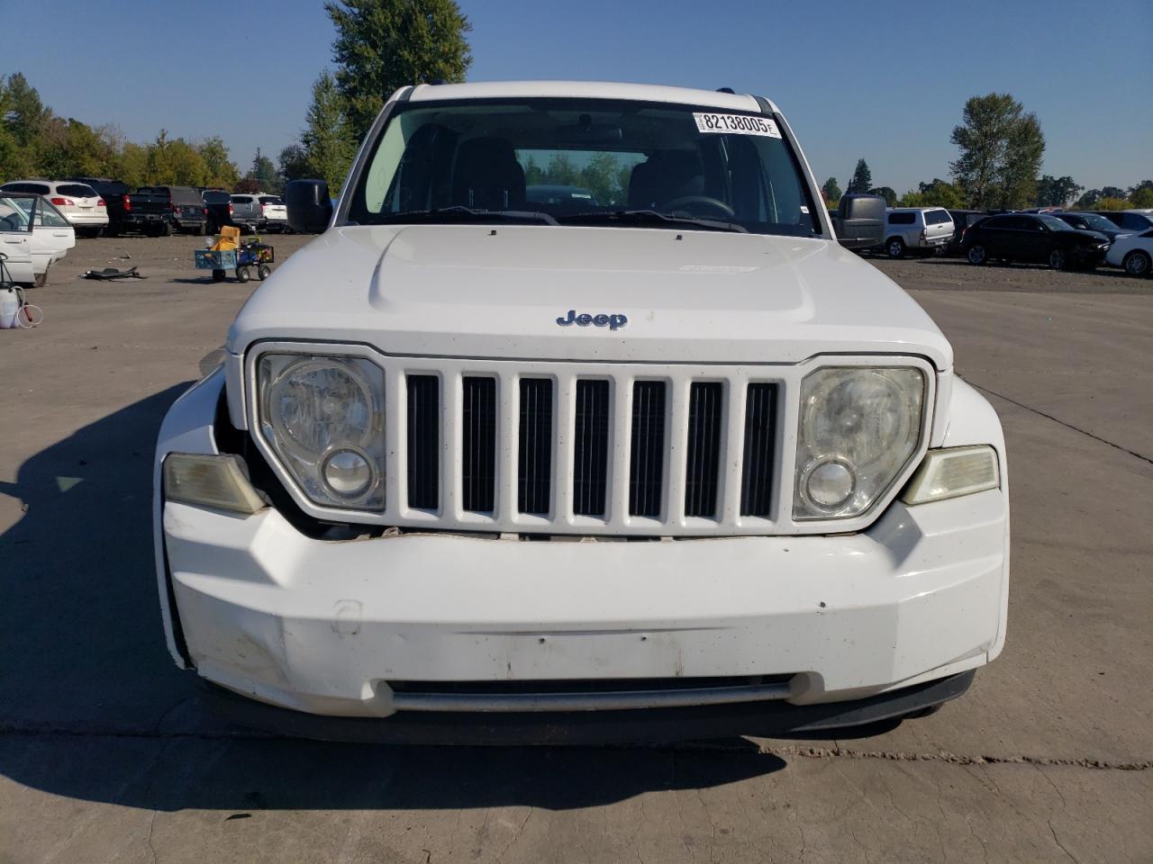 2011 JEEP Liberty
