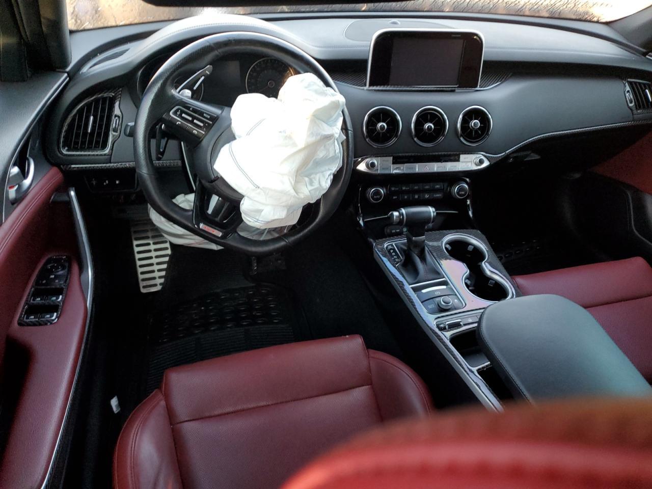 2019 KIA Stinger