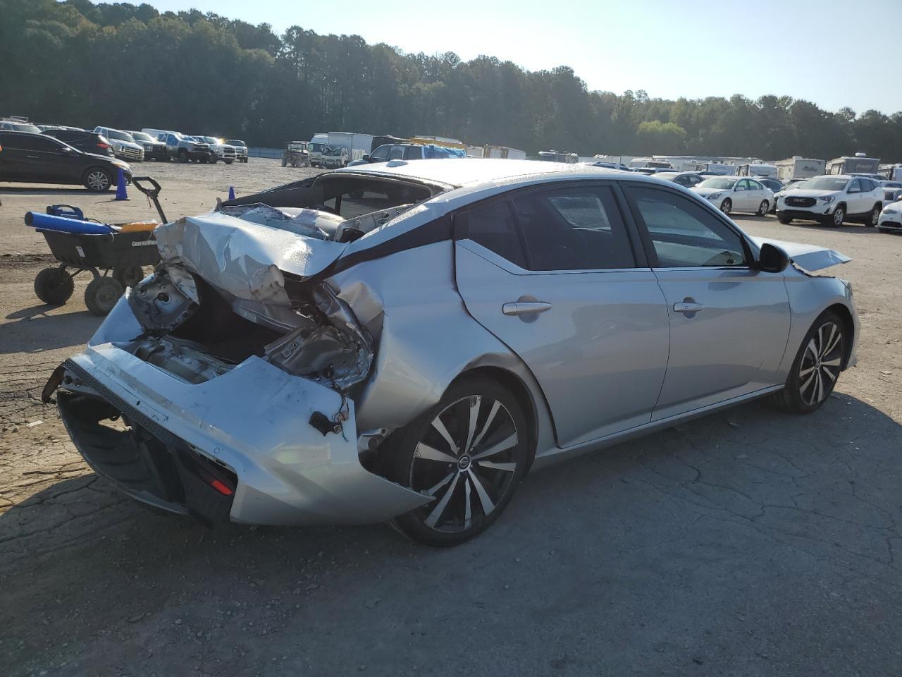 2020 NISSAN ALTIMA