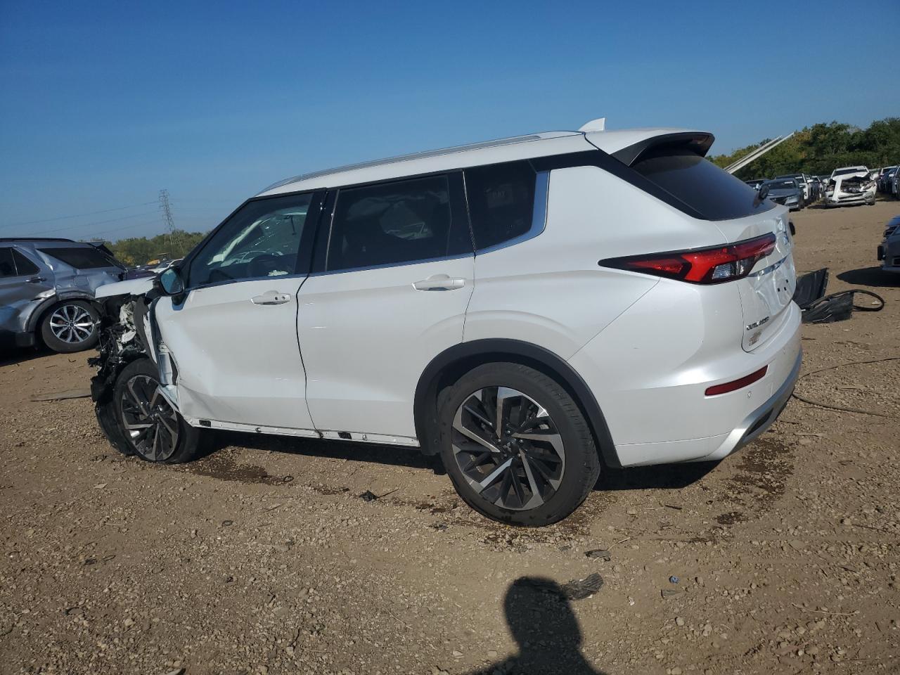 2022 MITSUBISHI outlander