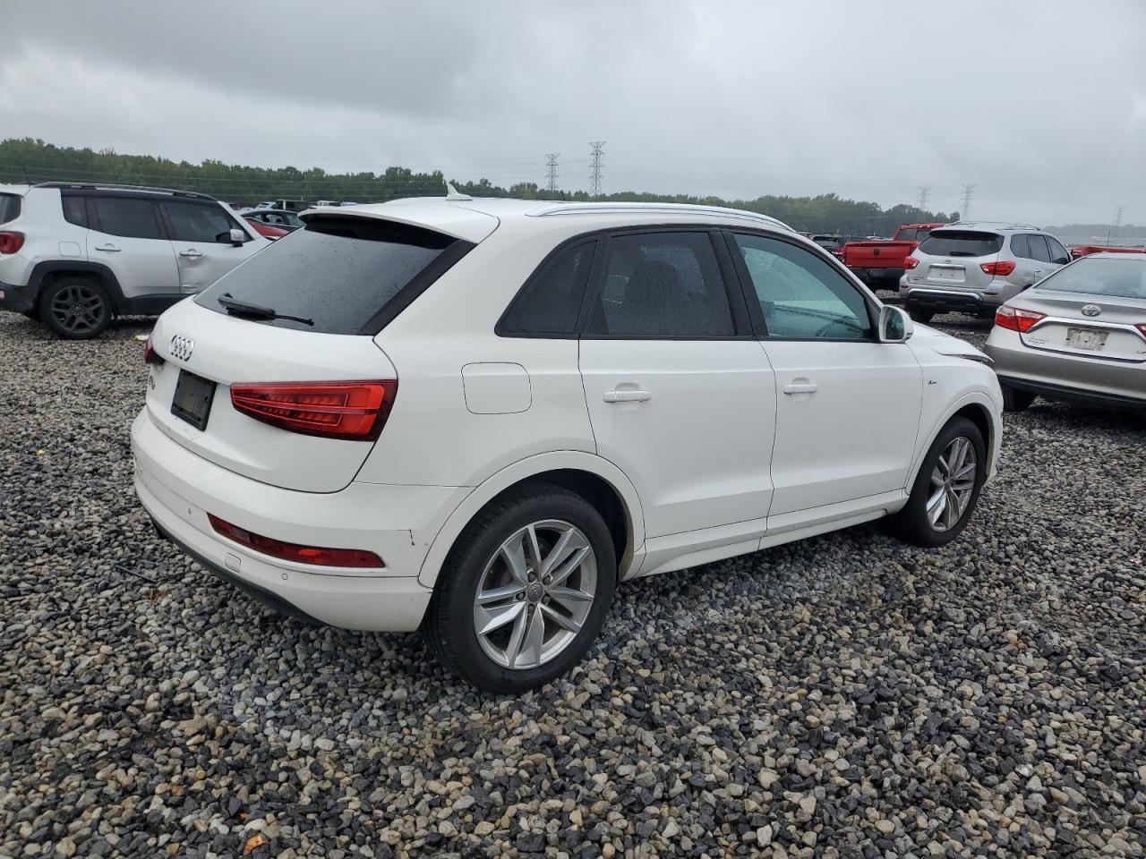 2018 AUDI Q3