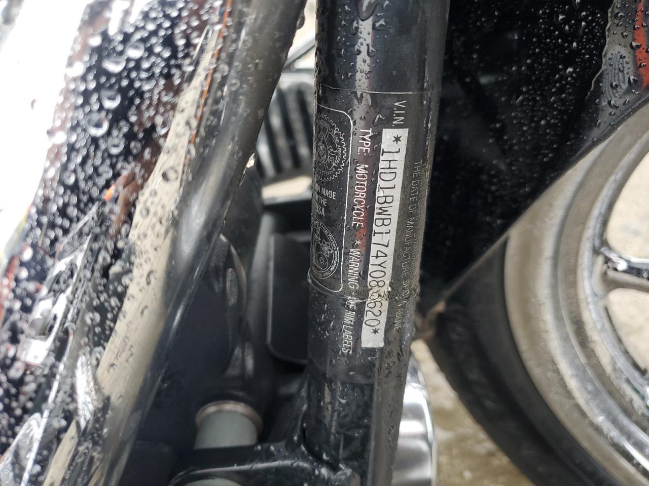 2004 HARLEY-DAVIDSON FLSTCI