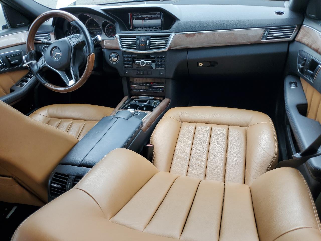 2013 MERCEDES-BENZ E-Class