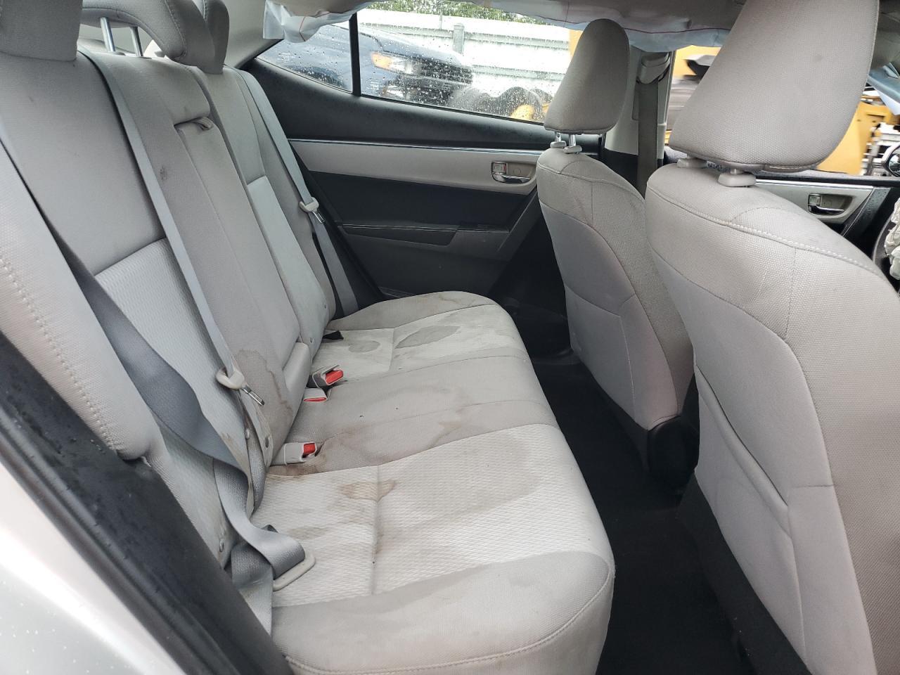 2016 TOYOTA COROLLA