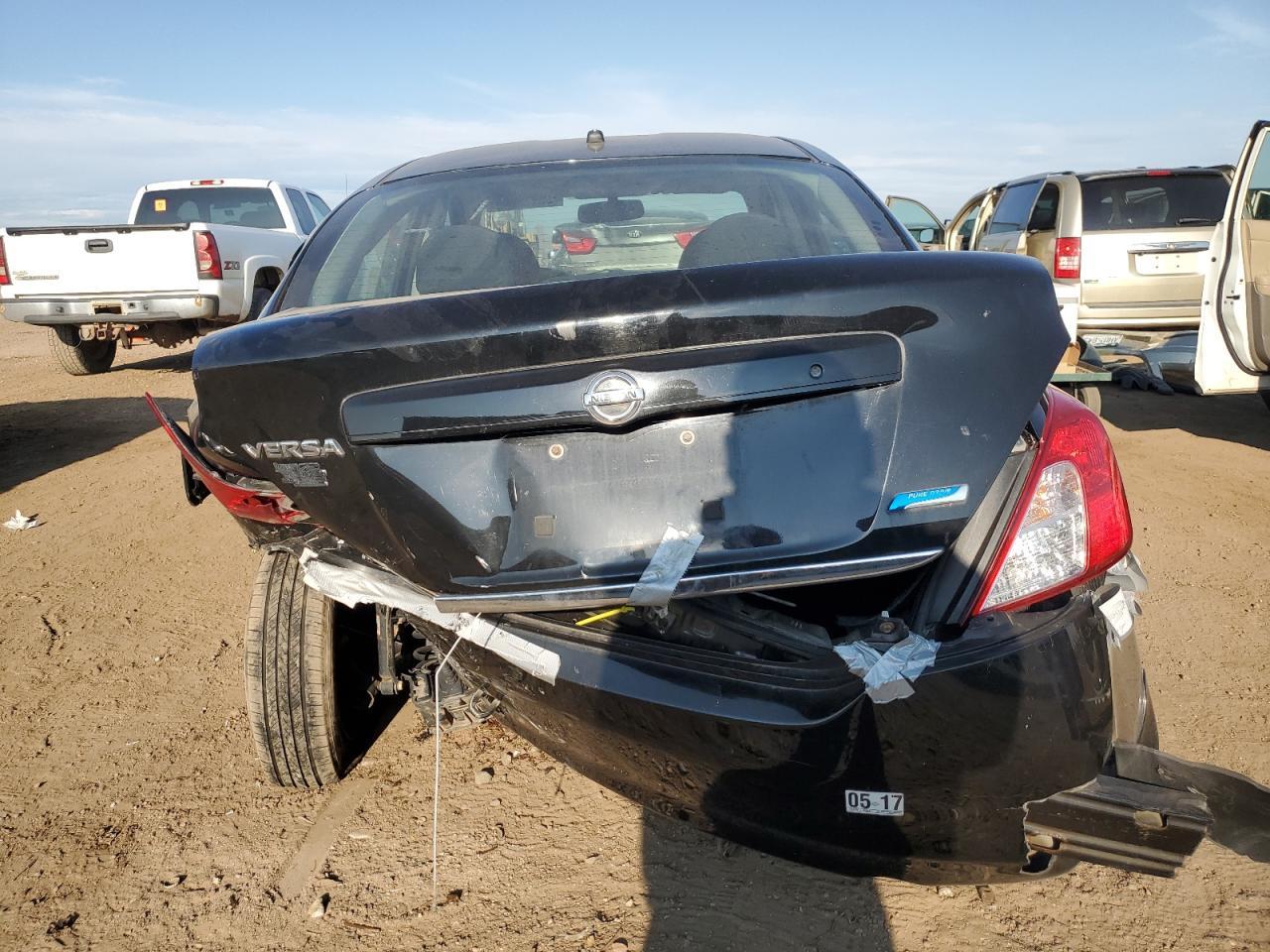2012 NISSAN VERSA