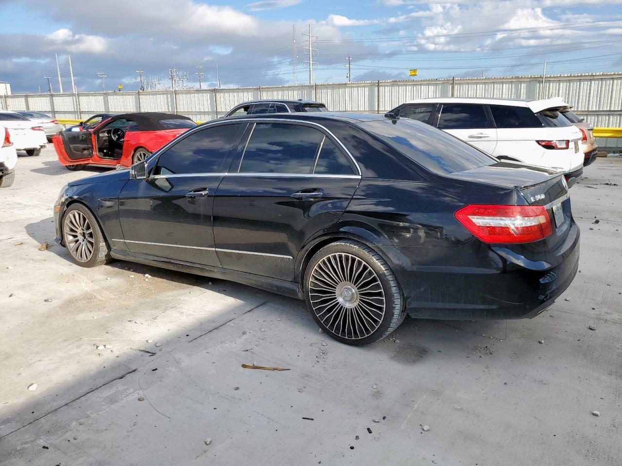2011 MERCEDES-BENZ E-Class