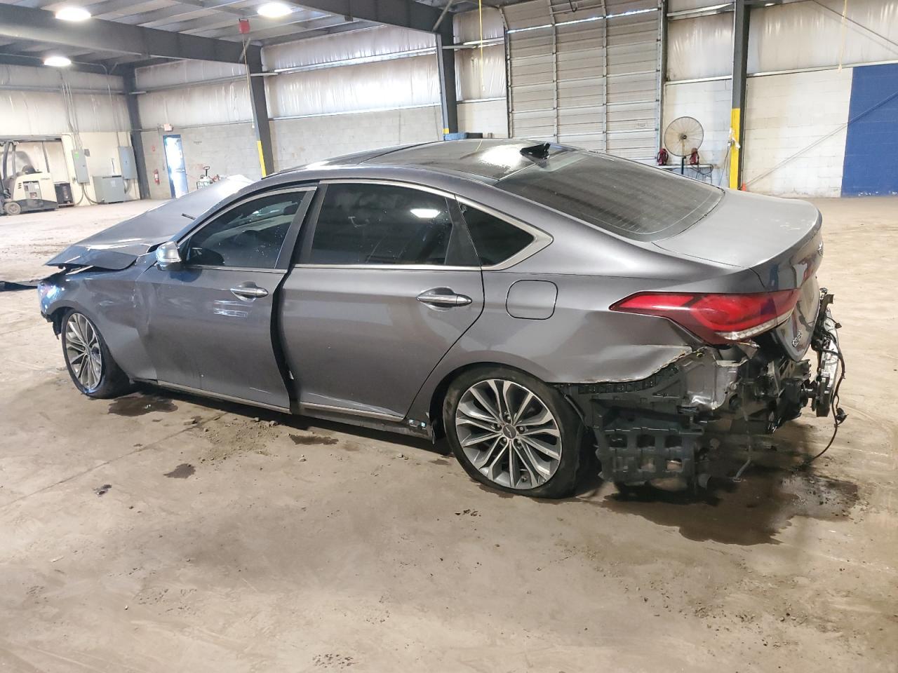 2015 HYUNDAI GENESIS