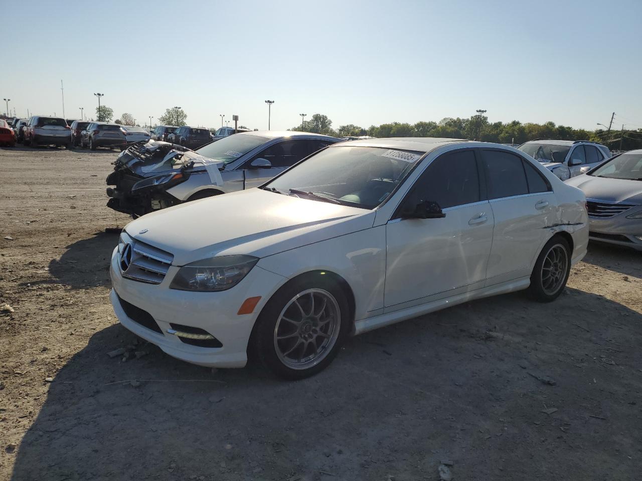 2011 MERCEDES-BENZ C-CLASS