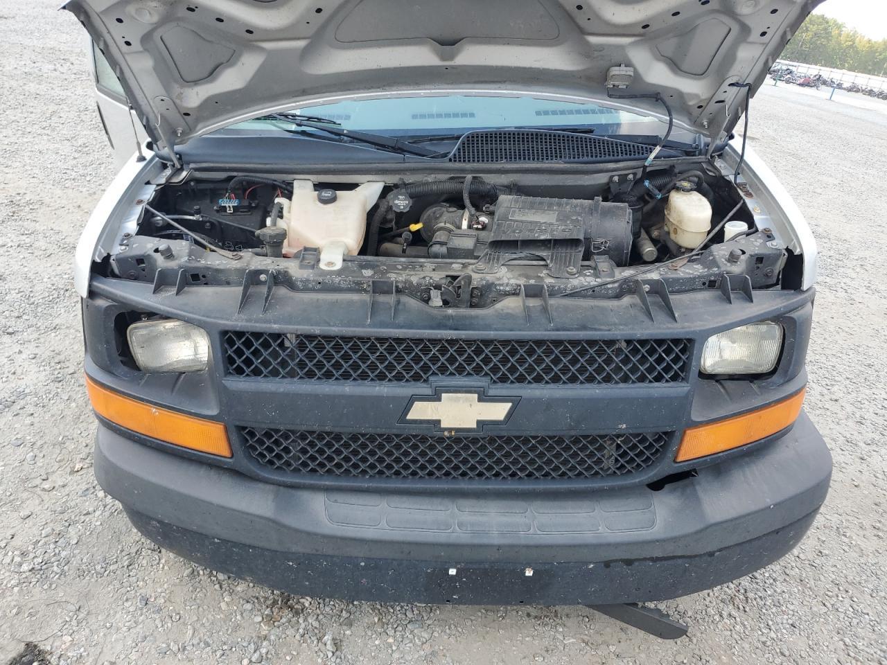 2014 CHEVROLET Express 1500