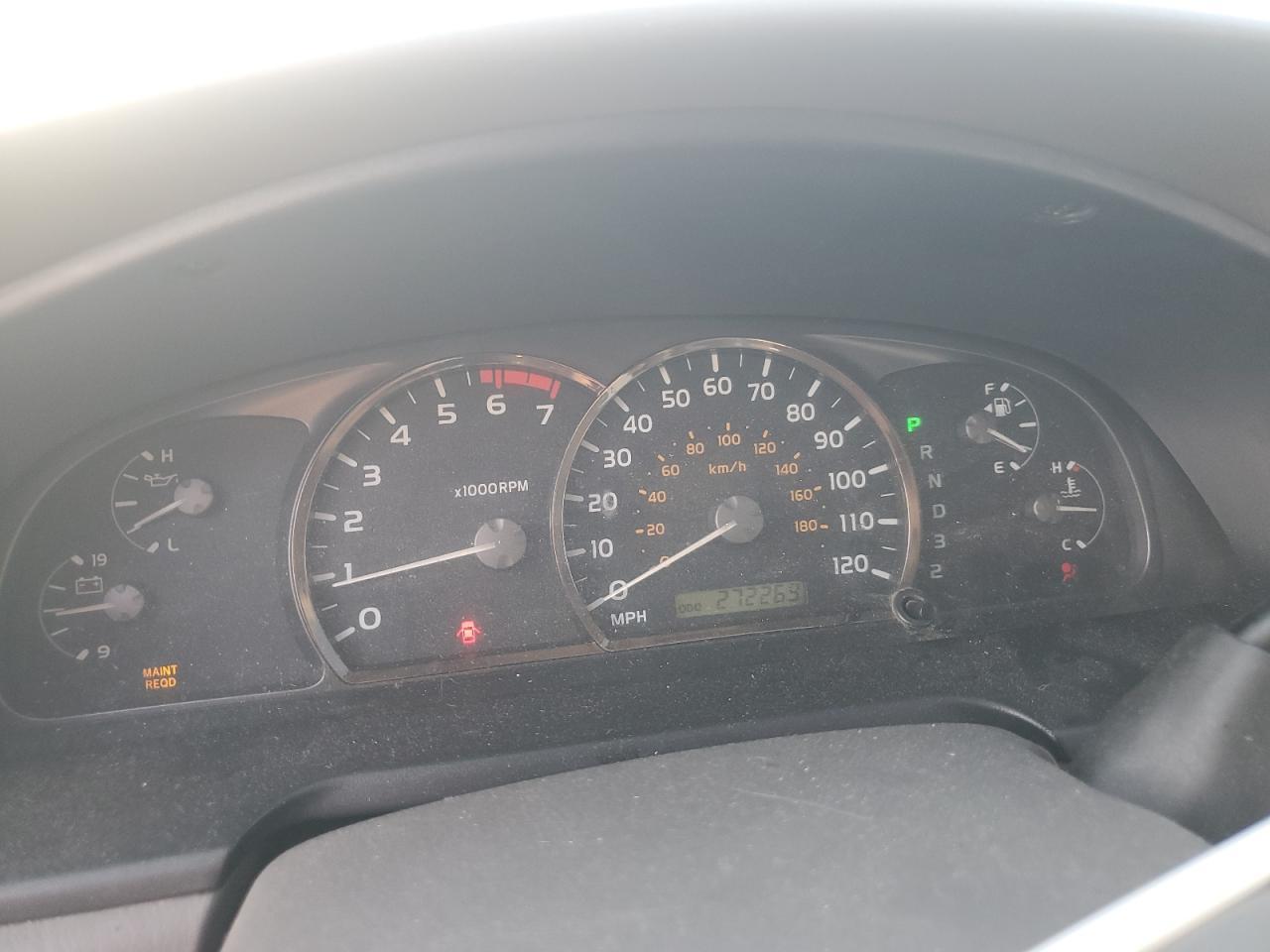 2005 TOYOTA Sequoia