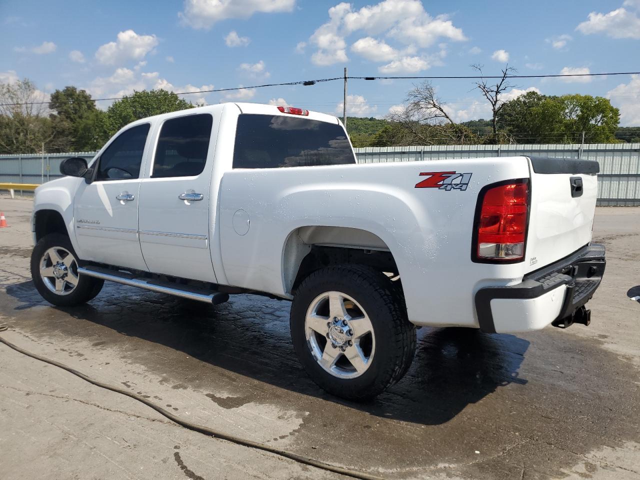 2011 GMC Sierra