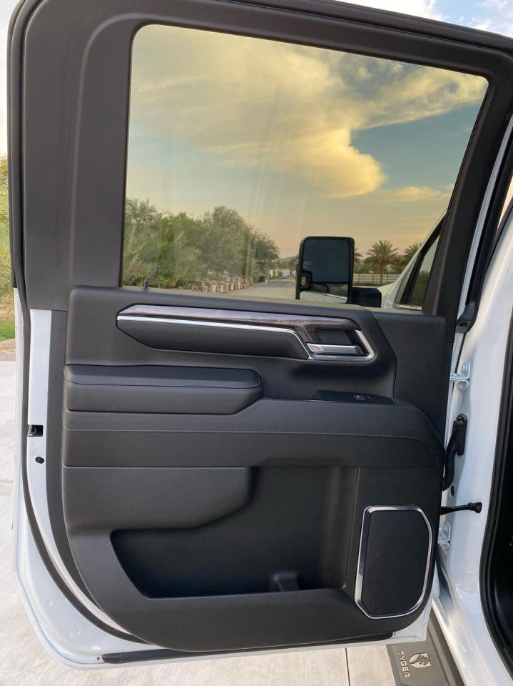2024 CHEVROLET Silverado