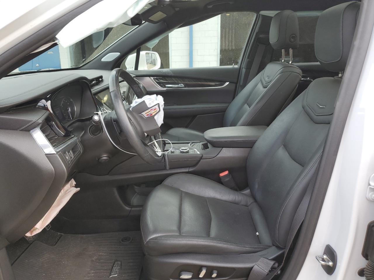 2020 CADILLAC XT6