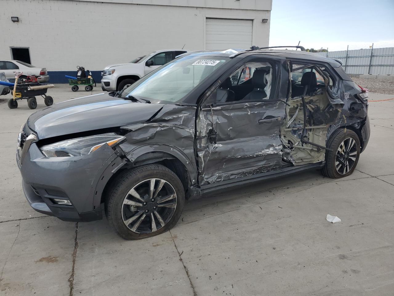 2019 NISSAN KICKS