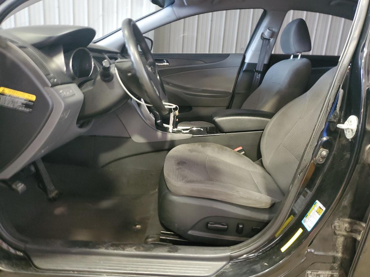 2012 HYUNDAI SONATA