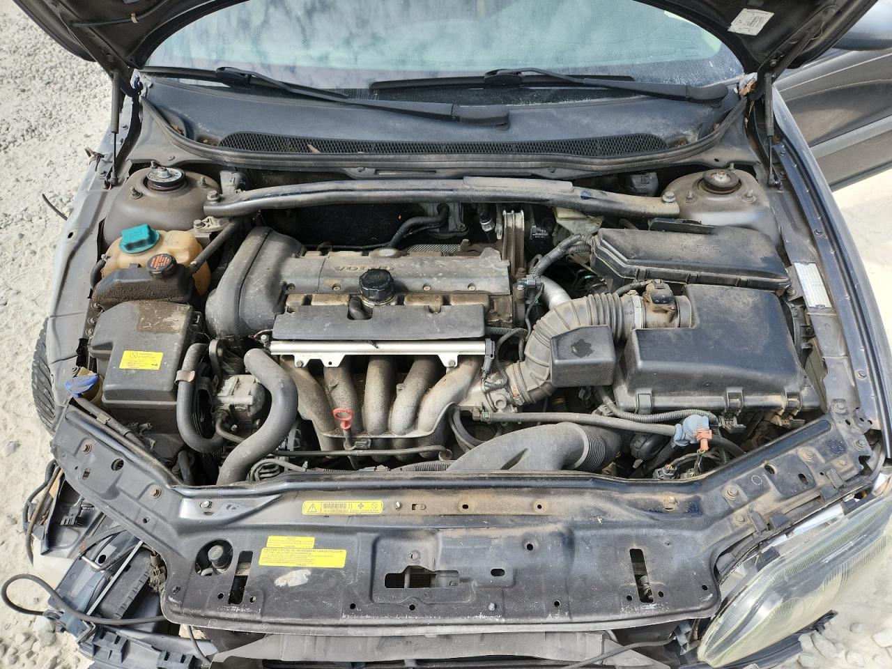 2003 VOLVO S60