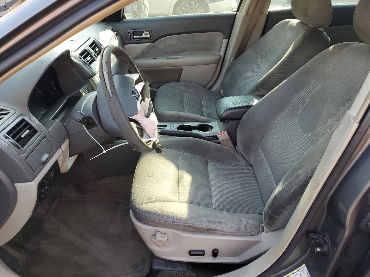 2011 FORD FUSION