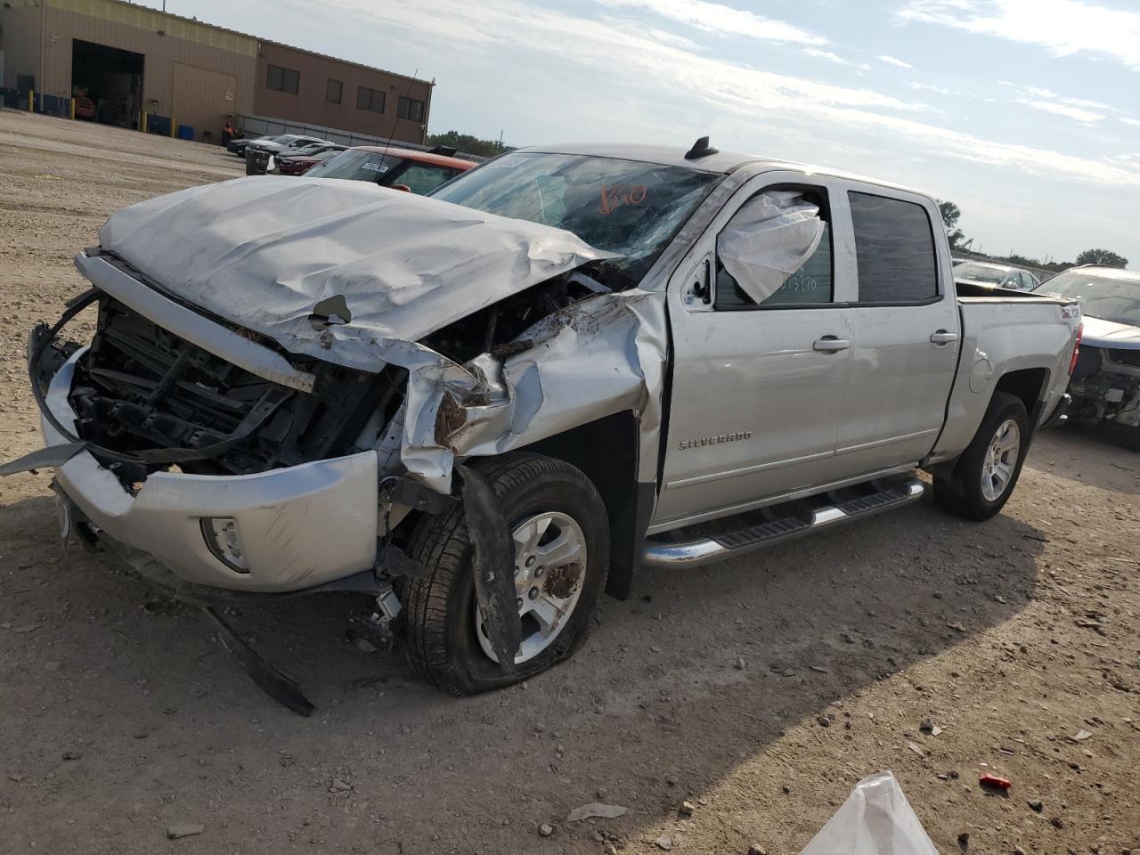 2018 CHEVROLET Silverado